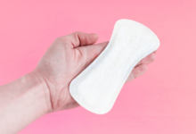Are Natural Plant-Based Panty Liners Better for Sensitive Skin?
