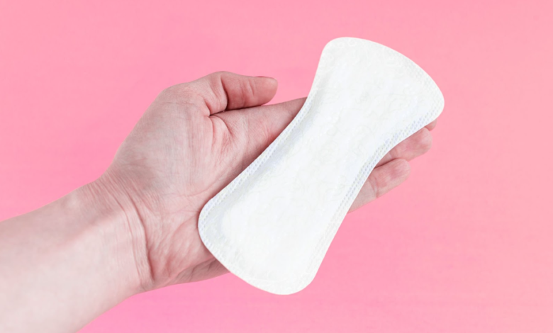Are Natural Plant-Based Panty Liners Better for Sensitive Skin?